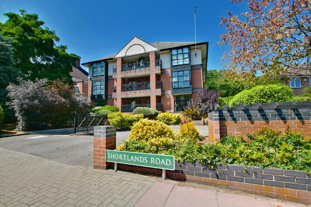 2 bed Apartment for rent in Keston Mark. From Capital Estate Agents - Bromley