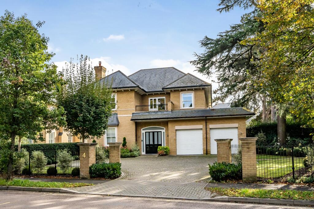 5 bed Detached for rent in Chislehurst. From Capital Estate Agents - Bromley