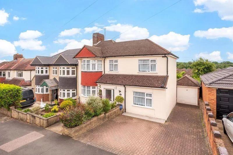 4 bed Semi Detached for rent in North Cray. From Capital Estate Agents - Bromley
