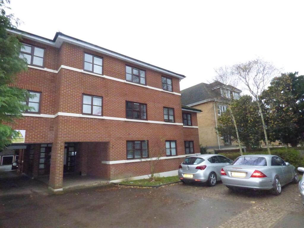 2 bed House (unspecified) for rent in Beckenham. From Capital Estate Agents - Bromley