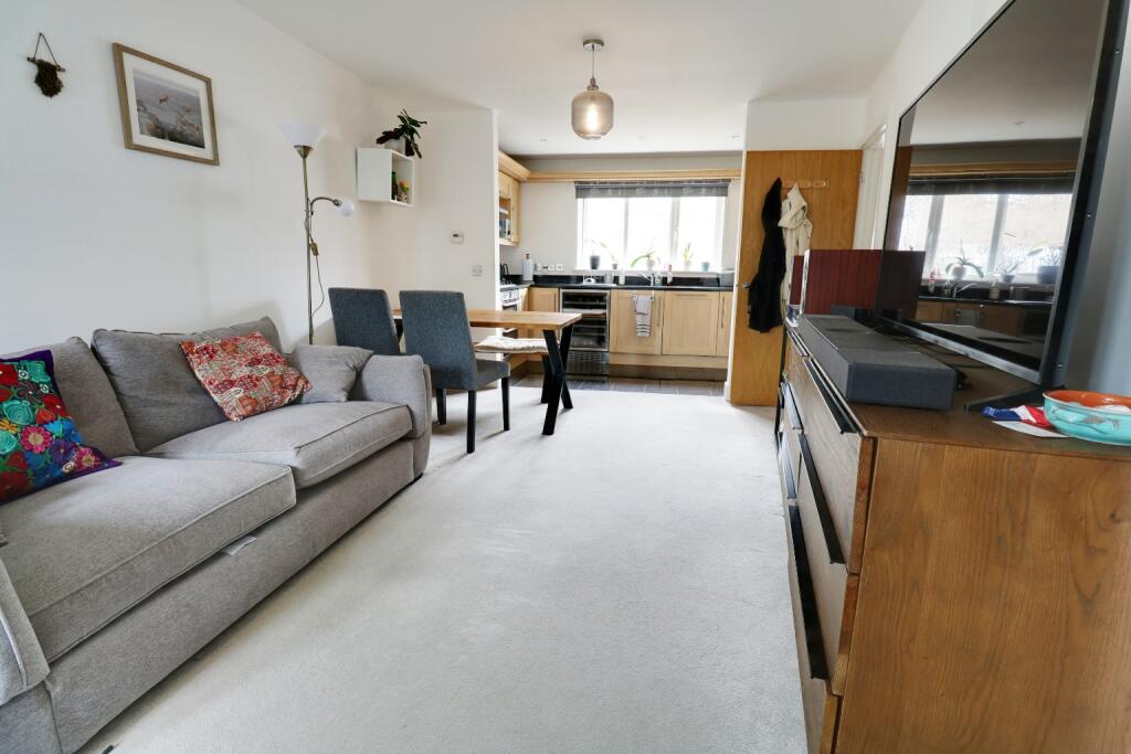 2 bed Mid Terraced House for rent in Keston Mark. From Capital Estate Agents - Bromley 2 bed Mid Terraced House for rent in Keston Mark. From Capital Estate Agents - Bromley