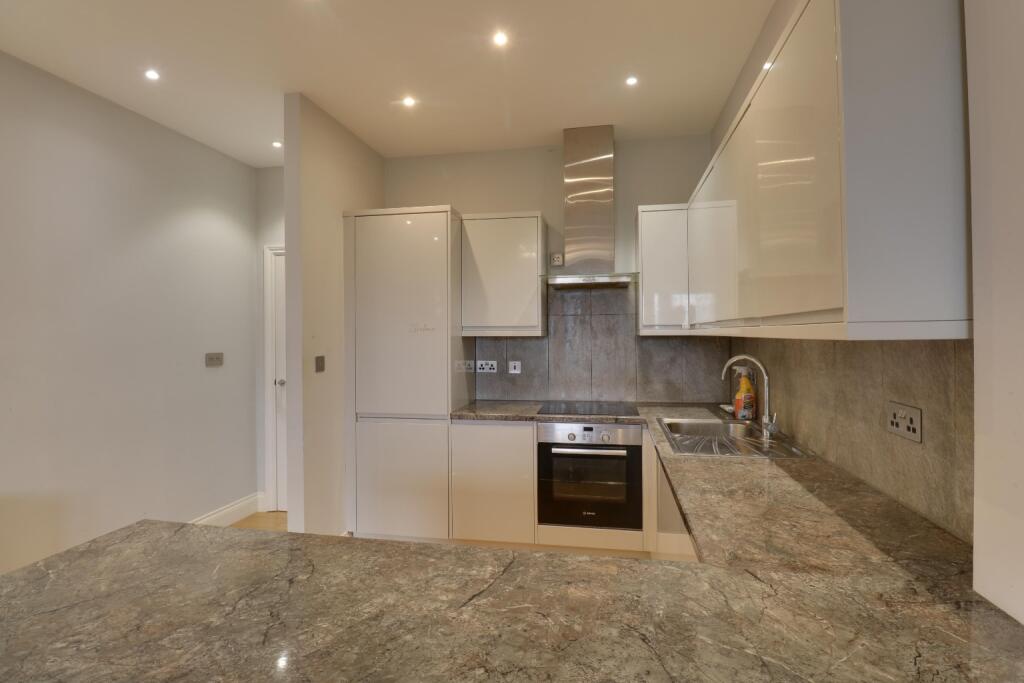 2 bed 1st Floor Flat for rent in Bexley. From Capital Estate Agents - Bromley