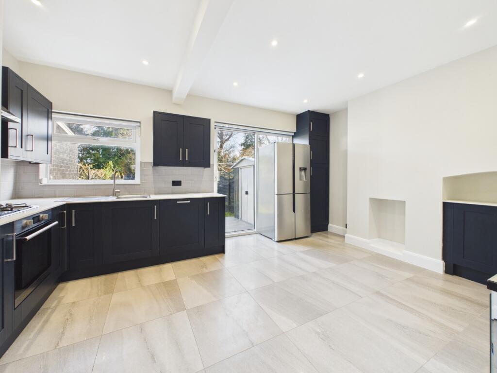 3 bed Mid Terraced House for rent in Eltham. From Capital Estate Agents - Sidcup