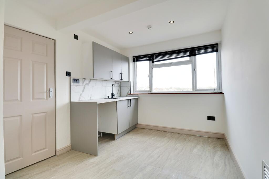 1 bed 1st Floor Flat for rent in Sidcup. From Capital Estate Agents - Sidcup