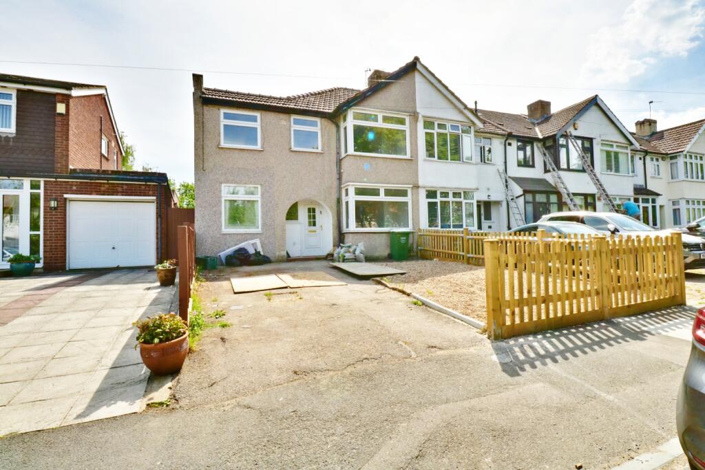 4 bed Semi Detached for rent in Sidcup. From Capital Estate Agents - Sidcup 4 bed Semi Detached for rent in Sidcup. From Capital Estate Agents - Sidcup