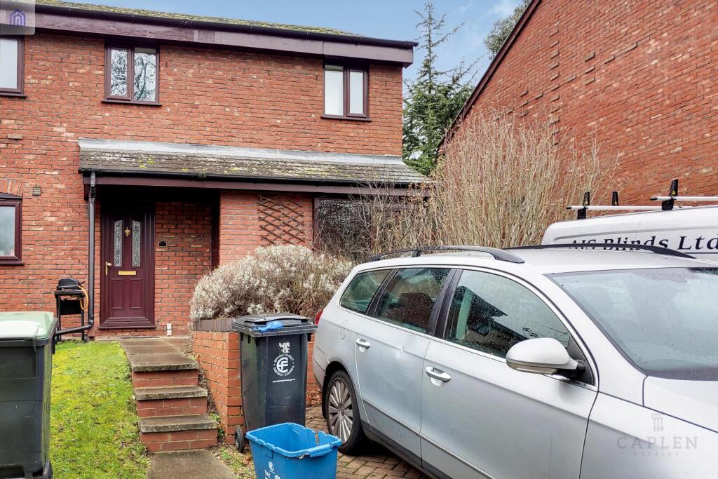 2 bed Apartment for rent in Chigwell. From Caplen Estates - Buckhurst Hill