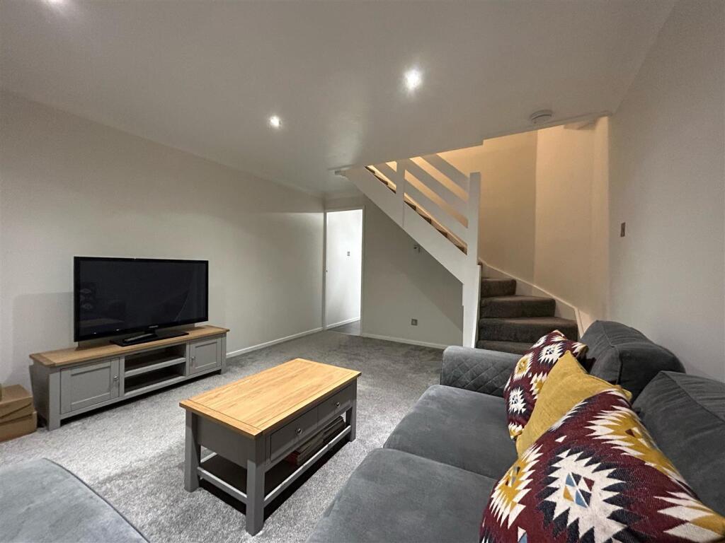 2 bed Mid Terraced House for rent in Downs. From Cardiff Estates & Lettings ltd - Cardiff