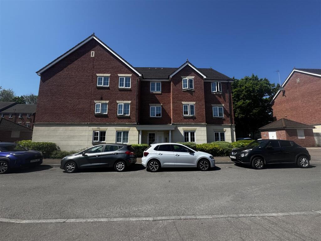 2 bed Apartment for rent in Castleton. From Cardiff Estates & Lettings ltd - Cardiff 2 bed Apartment for rent in Castleton. From Cardiff Estates & Lettings ltd - Cardiff