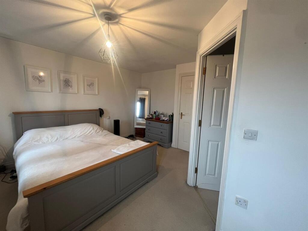 3 bed Town House for rent in Cardiff. From Cardiff Estates & Lettings ltd - Cardiff 3 bed Town House for rent in Cardiff. From Cardiff Estates & Lettings ltd - Cardiff