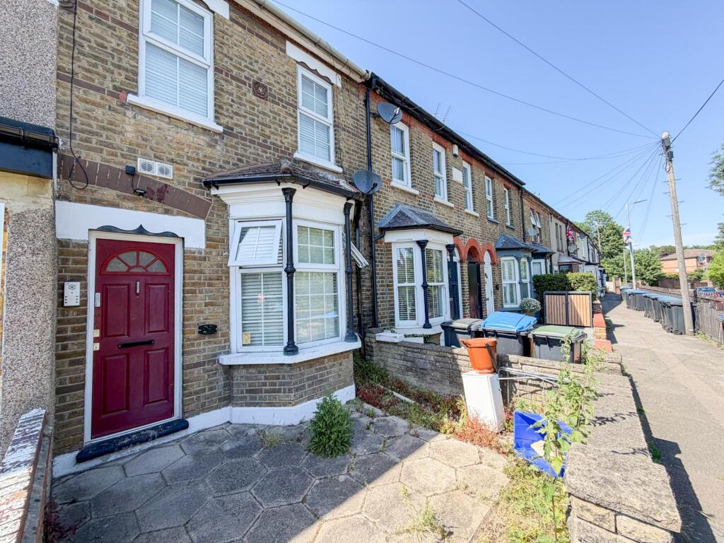 1 bed House Share for rent in Waltham Abbey. From Castles Estate Agents - Waltham Abbey