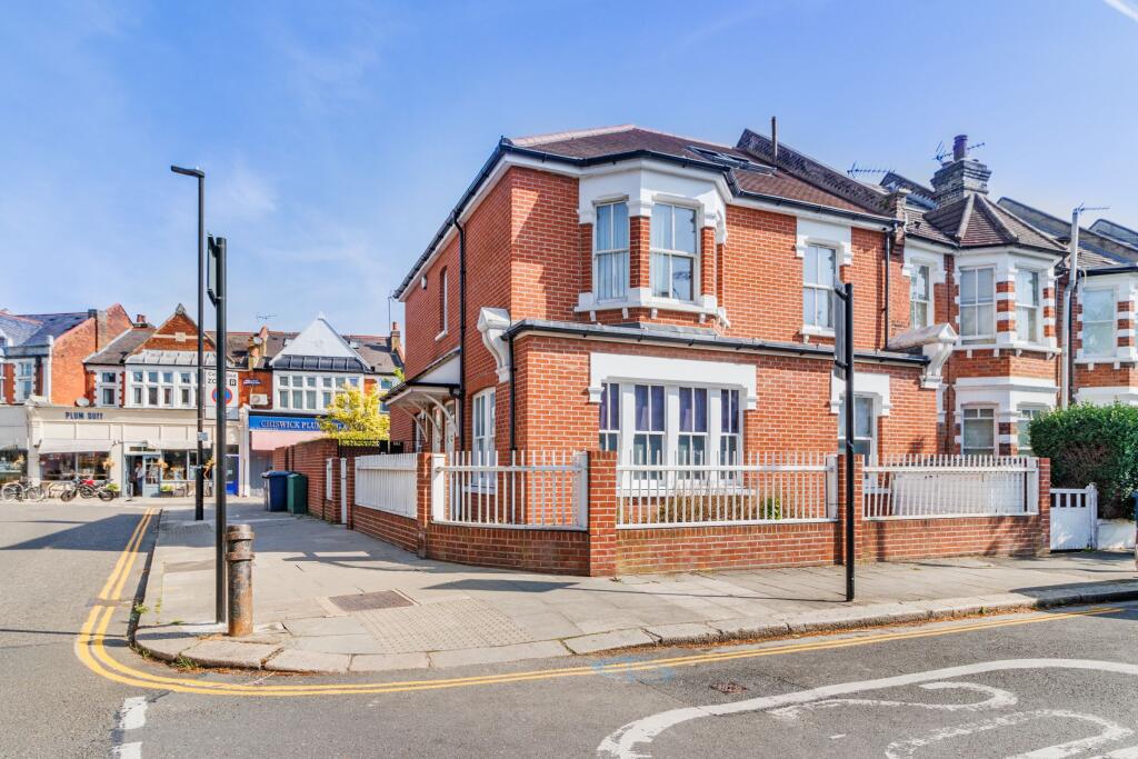 2 bed Apartment for rent in London. From Castor Bay Property Ltd - Twickenham