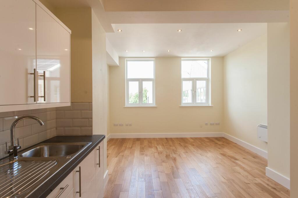 1 bed Apartment for rent in London. From Castor Bay Property Ltd - Twickenham