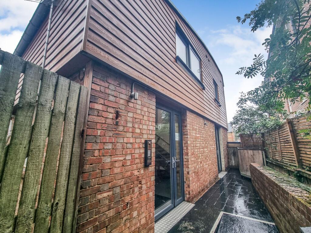1 bed Apartment for rent in Twickenham. From Castor Bay Property Ltd - Twickenham 1 bed Apartment for rent in Twickenham. From Castor Bay Property Ltd - Twickenham