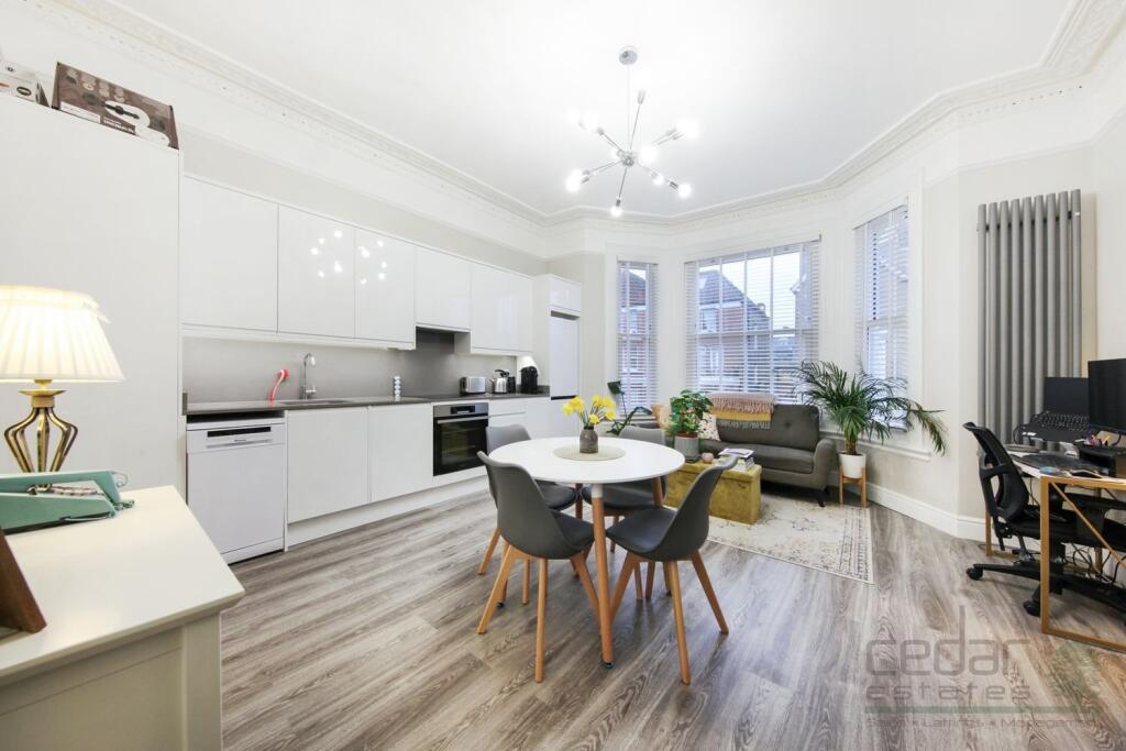 1 bed 1st Floor Flat for rent in Hampstead. From Cedar Estates - West Hampstead