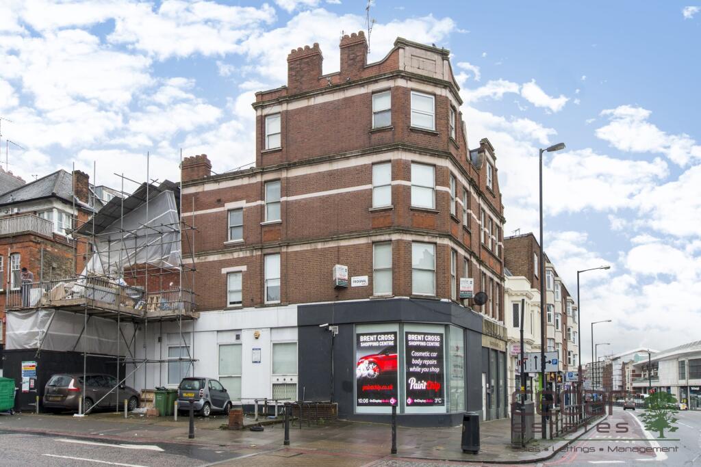 0 bed Garages for rent in Hampstead. From Cedar Estates - West Hampstead