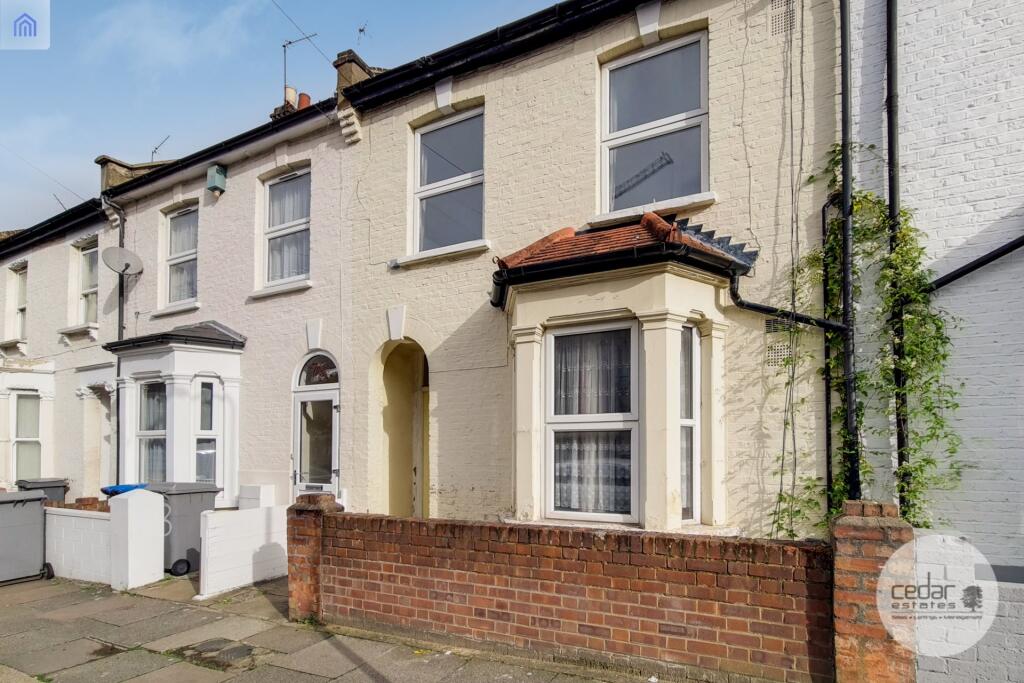 2 bed 1st Floor Flat for rent in Willesden. From Cedar Estates - West Hampstead