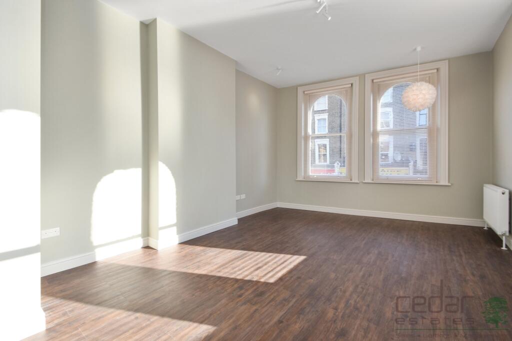 5 bed 1st Floor Flat for rent in Hampstead. From Cedar Estates - West Hampstead