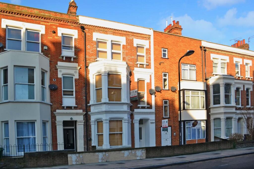 1 bed 1st Floor Flat for rent in Hampstead. From Cedar Estates - West Hampstead