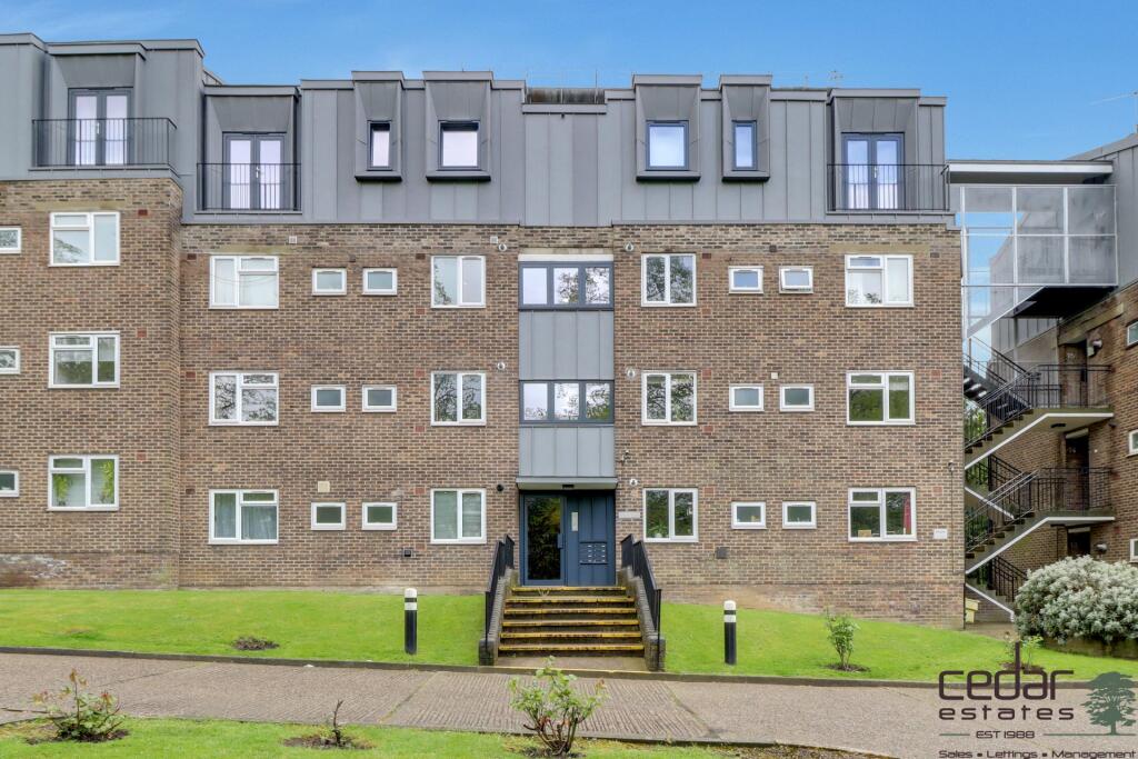 1 bed 1st Floor Flat for rent in Hornsey. From Cedar Estates - West Hampstead