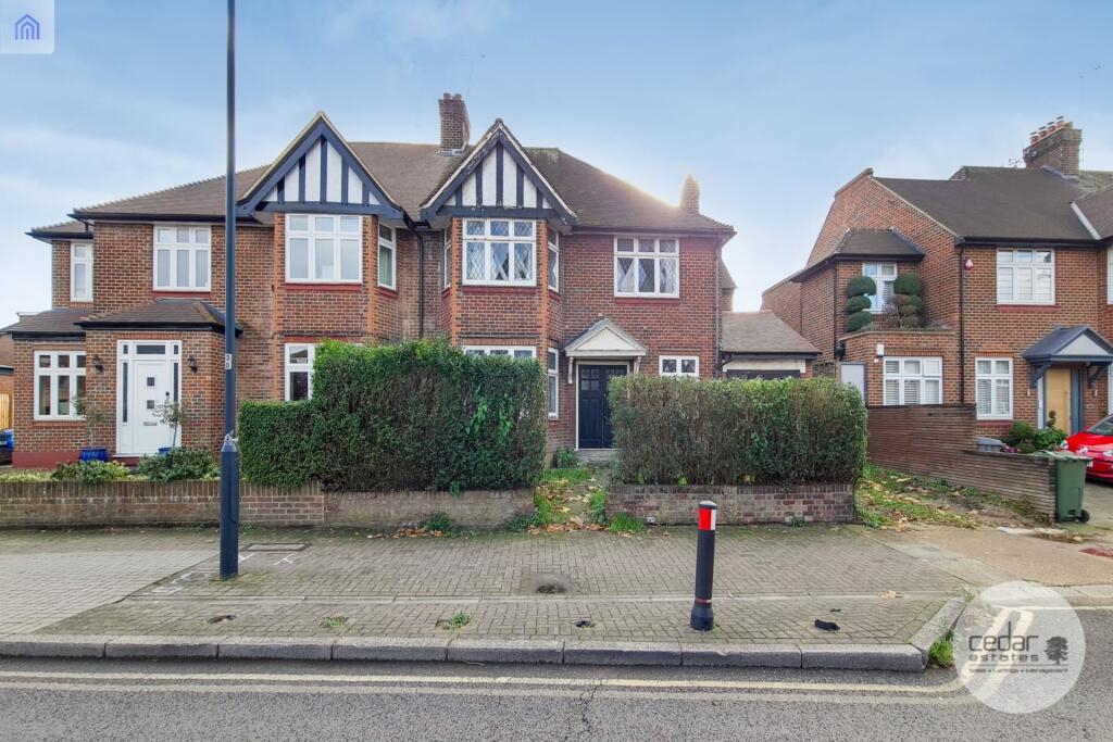 5 bed Semi Detached for rent in Willesden. From Cedar Estates - West Hampstead 5 bed Semi Detached for rent in Willesden. From Cedar Estates - West Hampstead