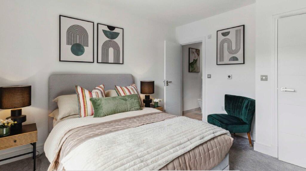 1 bed 1st Floor Flat for rent in . From Cedar Estates - West Hampstead