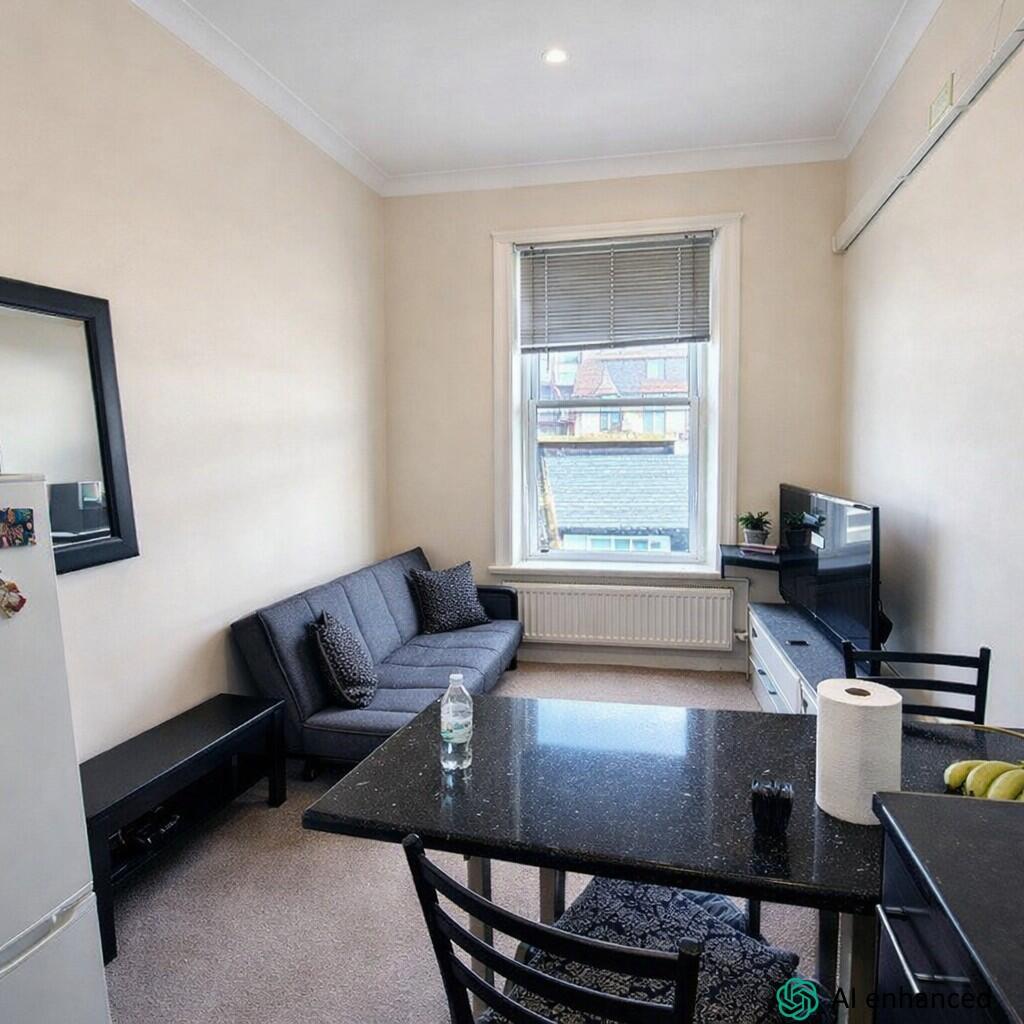 2 bed 1st Floor Flat for rent in Willesden. From Cedar Estates - West Hampstead