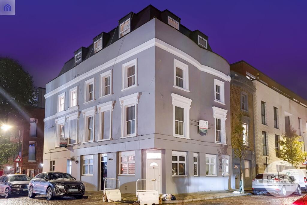 4 bed 1st Floor Flat for rent in Paddington. From Cedar Estates - West Hampstead 4 bed 1st Floor Flat for rent in Paddington. From Cedar Estates - West Hampstead