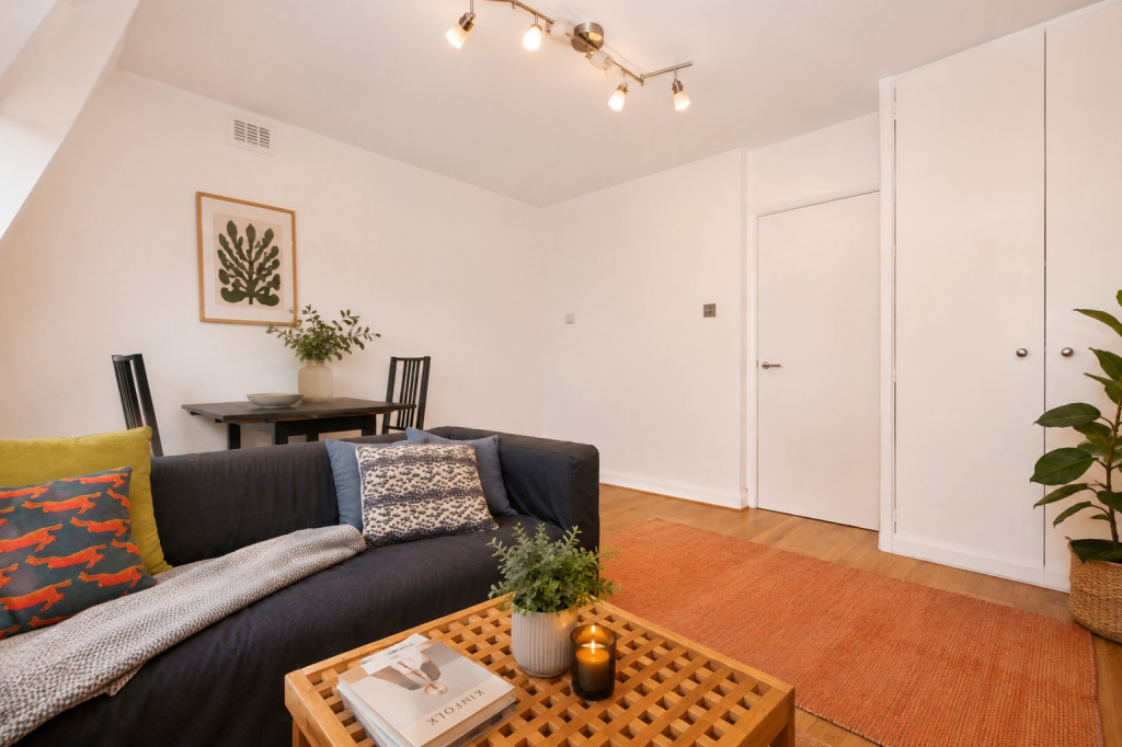 1 bed 1st Floor Flat for rent in Hampstead. From Cedar Estates - West Hampstead