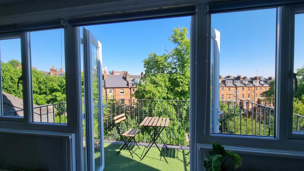 1 bed 1st Floor Flat for rent in Hampstead. From Cedar Estates - West Hampstead
