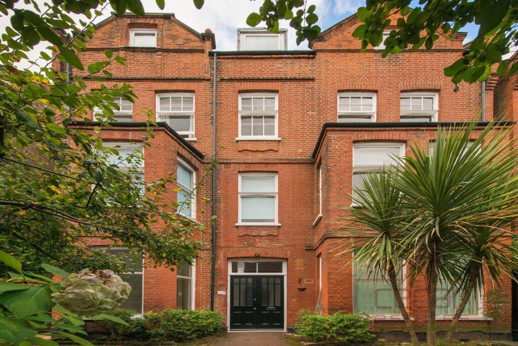 4 bed 1st Floor Flat for rent in Hampstead. From Cedar Estates - West Hampstead