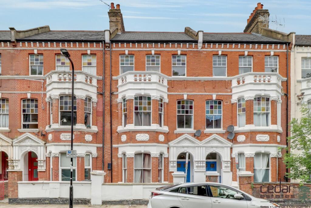 2 bed 1st Floor Flat for rent in Hampstead. From Cedar Estates - West Hampstead