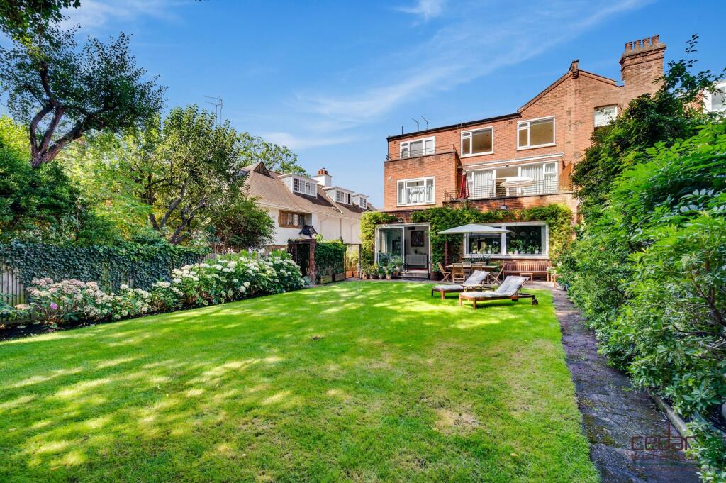 3 bed 1st Floor Flat for rent in Hampstead. From Cedar Estates - West Hampstead