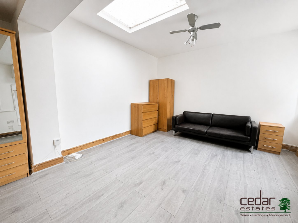 0 bed 1st Floor Flat for rent in Hampstead. From Cedar Estates - West Hampstead 0 bed 1st Floor Flat for rent in Hampstead. From Cedar Estates - West Hampstead