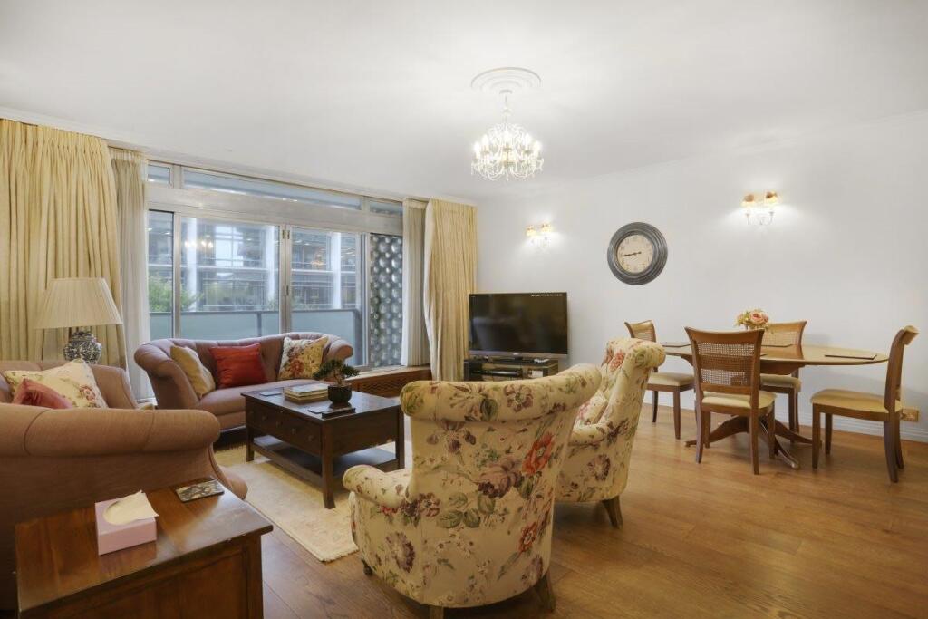 2 bed Apartment for rent in Paddington. From Champions - London