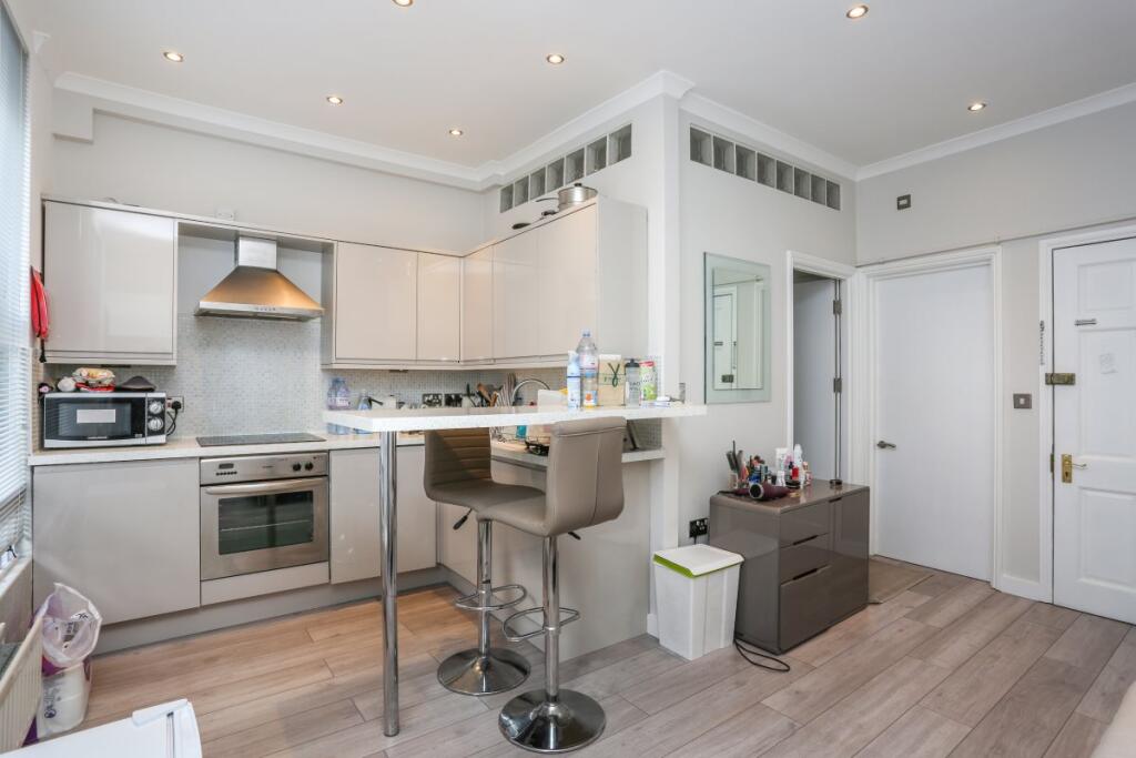 1 bed 1st Floor Flat for rent in Camden Town. From Champions - London 1 bed 1st Floor Flat for rent in Camden Town. From Champions - London