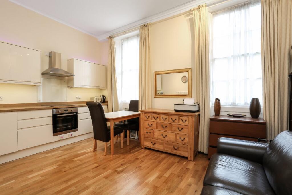 1 bed 1st Floor Flat for rent in Paddington. From Champions - London