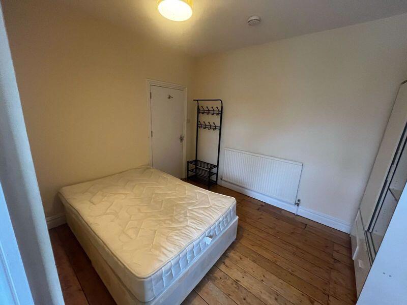 1 bed Detached for rent in Uxbridge. From Lords Associates of London 1 bed Detached for rent in Uxbridge. From Lords Associates of London