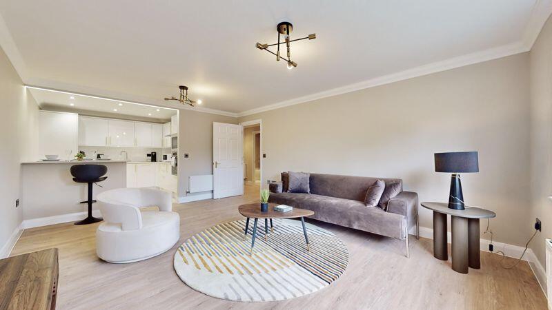 2 bed 1st Floor Flat for rent in Northwood. From Lords Associates of London