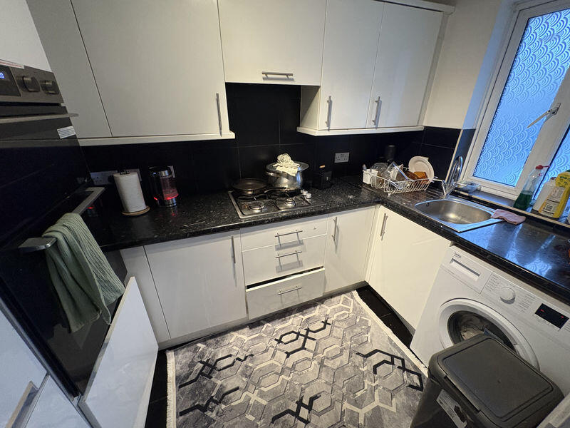 4 bed Semi Detached for rent in Uxbridge. From Lords Associates of London