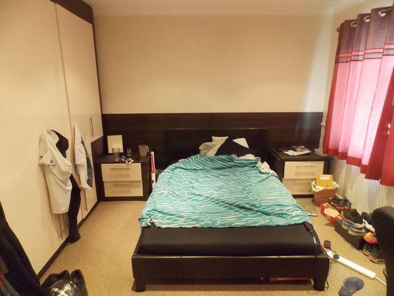 6 bed Mid Terraced House for rent in Uxbridge. From Lords Associates of London 6 bed Mid Terraced House for rent in Uxbridge. From Lords Associates of London