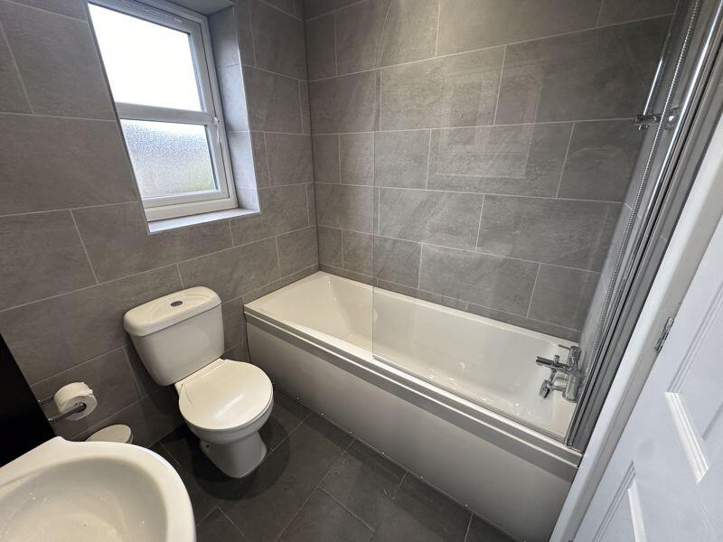 3 bed Mid Terraced House for rent in Uxbridge. From Lords Associates of London