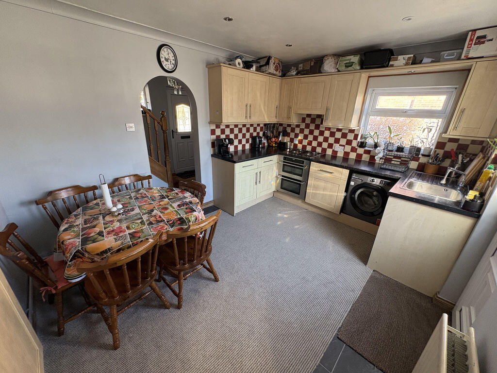 3 bed Semi Detached for rent in West Drayton. From Lords Associates of London