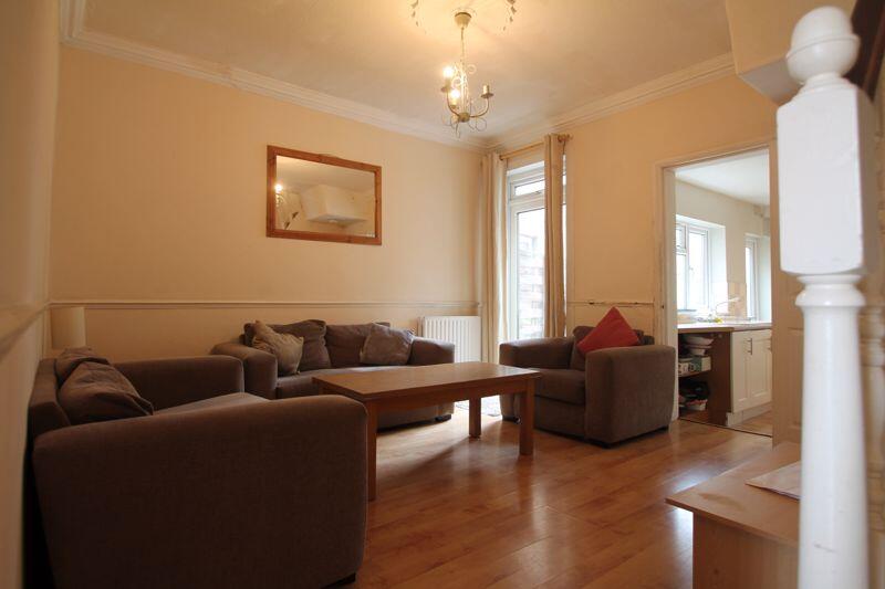 4 bed Semi Detached for rent in Uxbridge. From Lords Associates of London