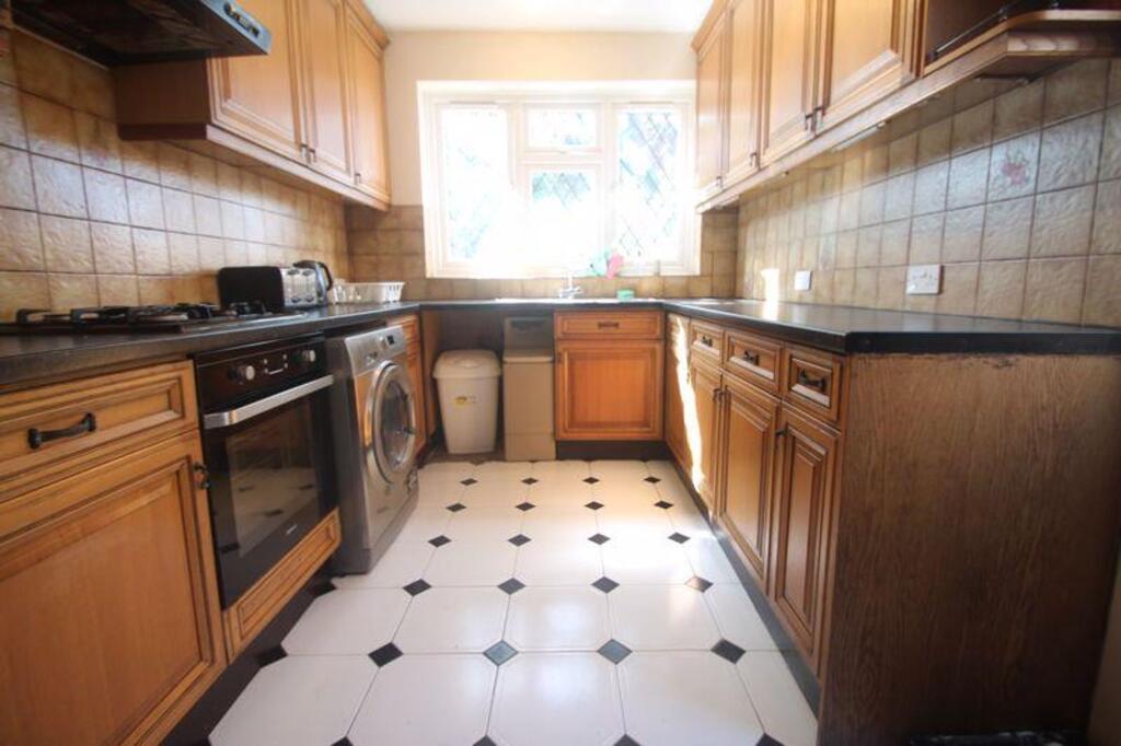 4 bed Semi Detached for rent in Uxbridge. From Lords Associates of London