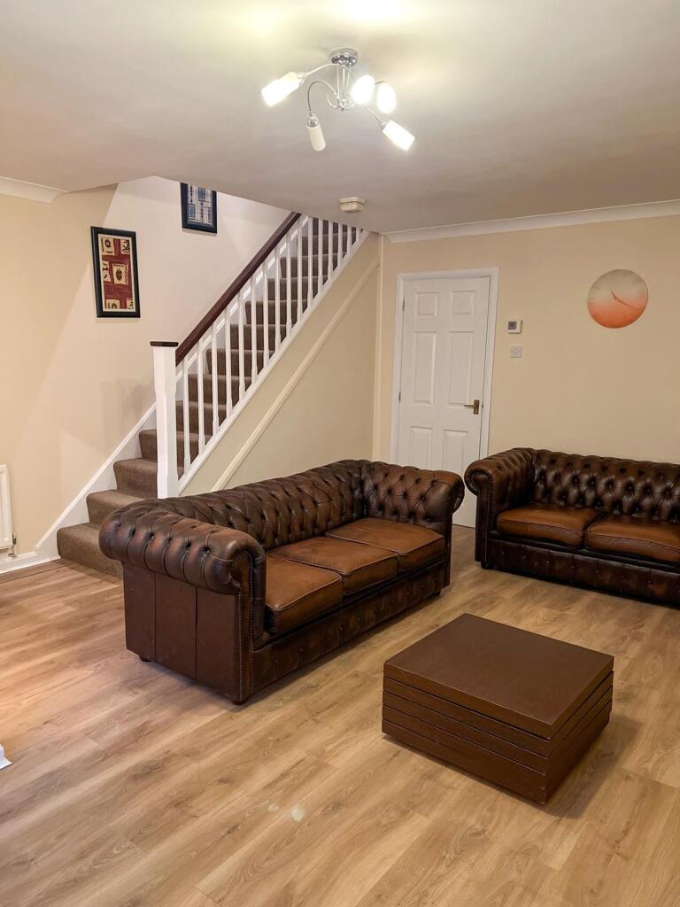3 bed Mid Terraced House for rent in Uxbridge. From Lords Associates of London