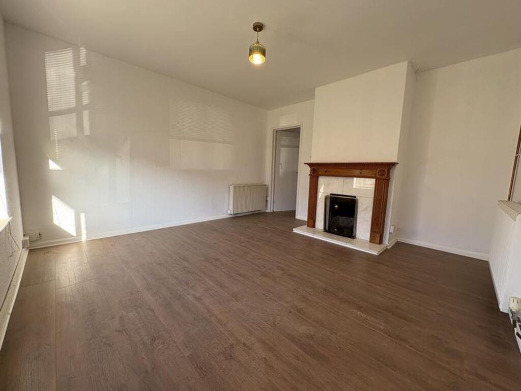 3 bed Semi Detached for rent in Hitchambury. From Lords Associates of London