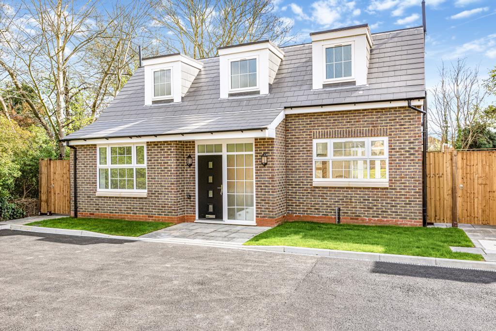 4 bed Detached for rent in Friern Barnet. From Chancellors - Finchley Lettings
