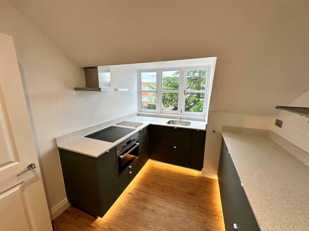 2 bed 1st Floor Flat for rent in Barnet. From Chancellors - Finchley Lettings