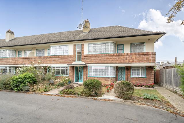 2 bed 1st Floor Flat for rent in London. From Chancellors - Finchley Lettings