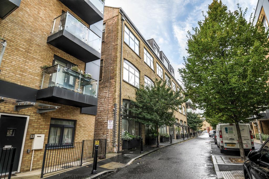 2 bed 1st Floor Flat for rent in London. From Chancellors - Hampstead Lettings